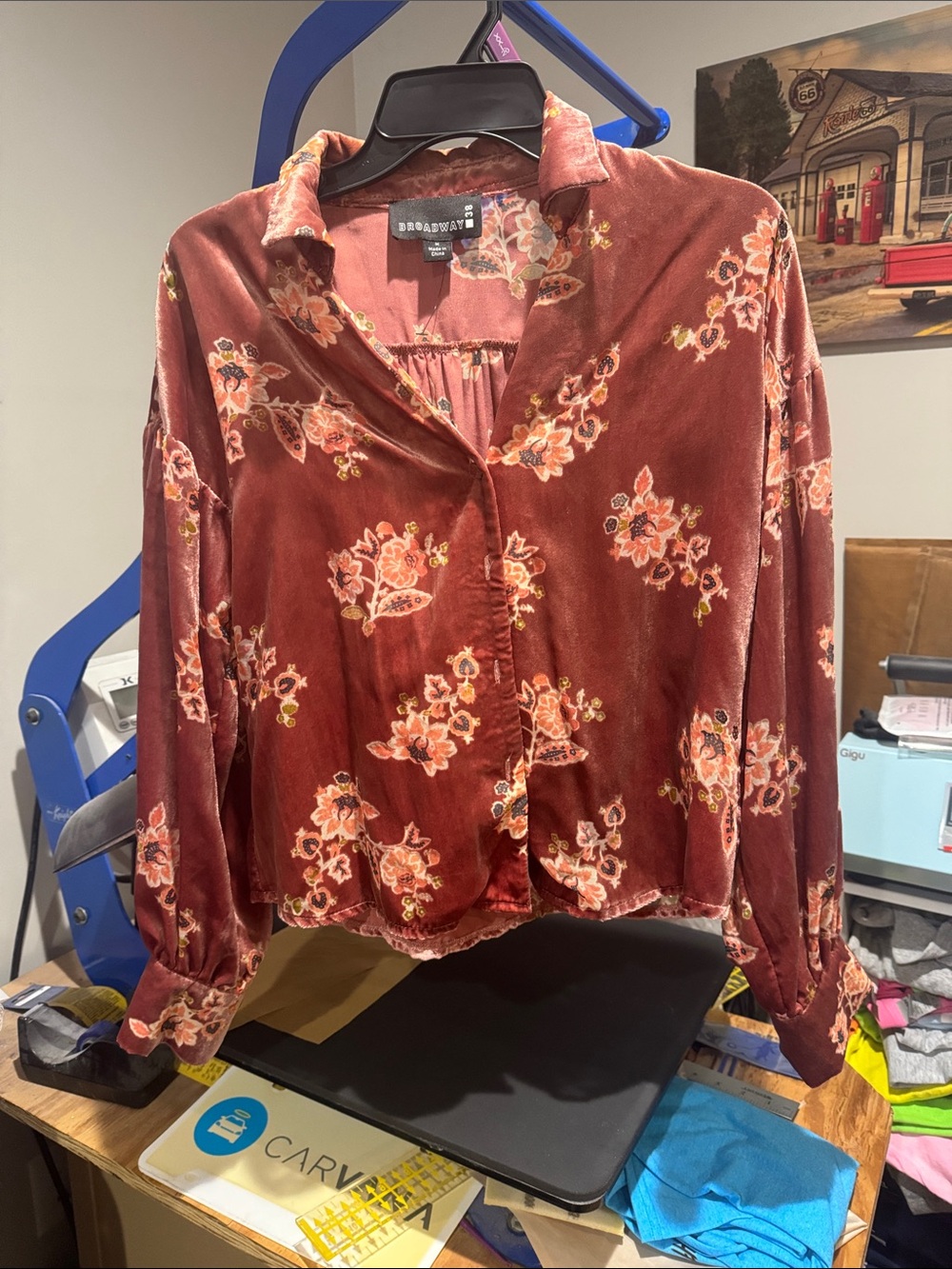 Broadway Floral Velvet Button-Front Blouse in Rust Floral